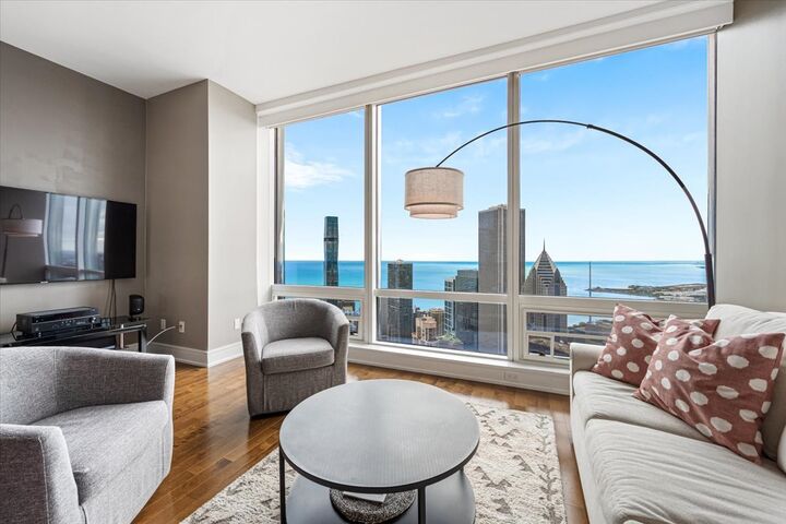 Property Photo:  401 N Wabash Avenue 69F  IL 60611