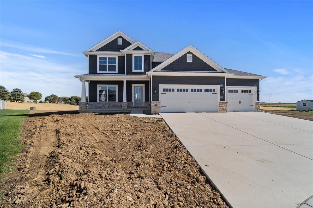 Property Photo:  24 Stonehouse Court  IL 61705