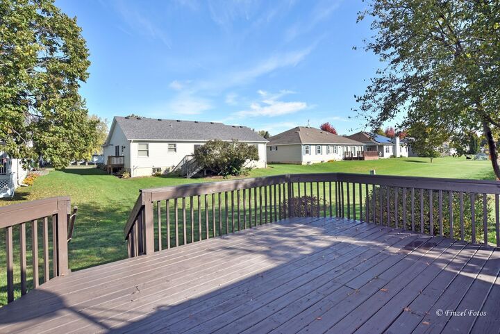 Property Photo:  318 Old Mill Lane  IL 60140 