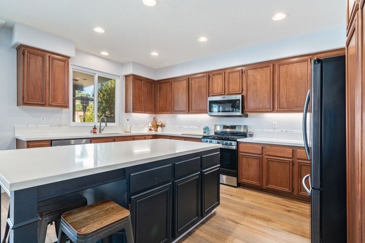Property Photo: 28592 Country Rose CA 92584