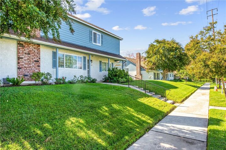 Property Photo:  1562 E Citrus Avenue  CA 92374 