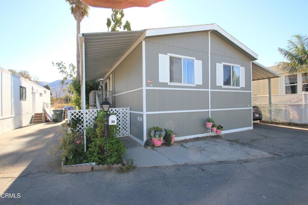 Property Photo:  33 Outer Drive 33  CA 93060 