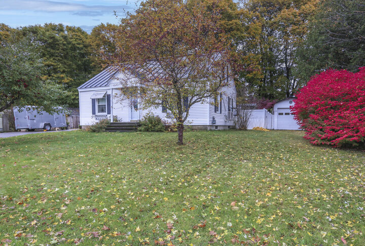 Property Photo:  118 Fling Street  ME 04412