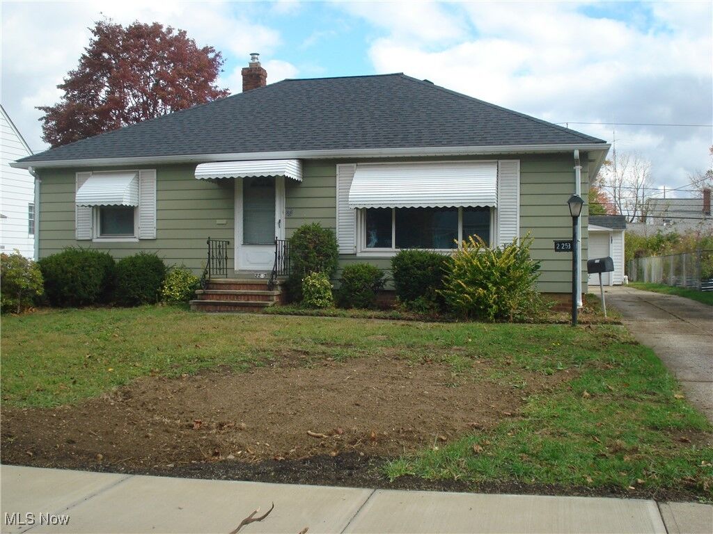 Property Photo: 2253 E 290th Street OH 44092