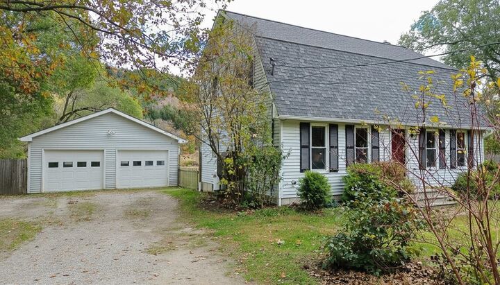1189 Main Road  Huntington VT 05462 photo