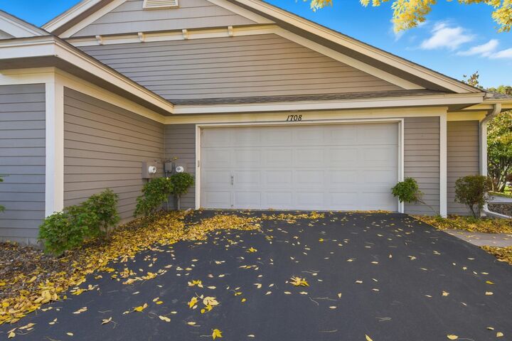 Property Photo: 1708 Kerry Lane MN 55125