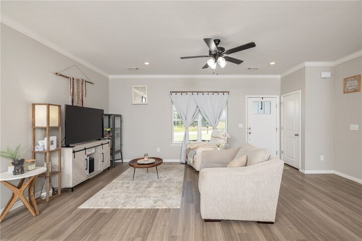 Property Photo: 7 Boreland Lane AR 72715