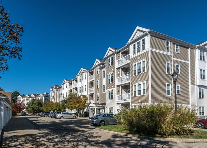 Property Photo: 132 Clocktower Drive 4209 MA 02452