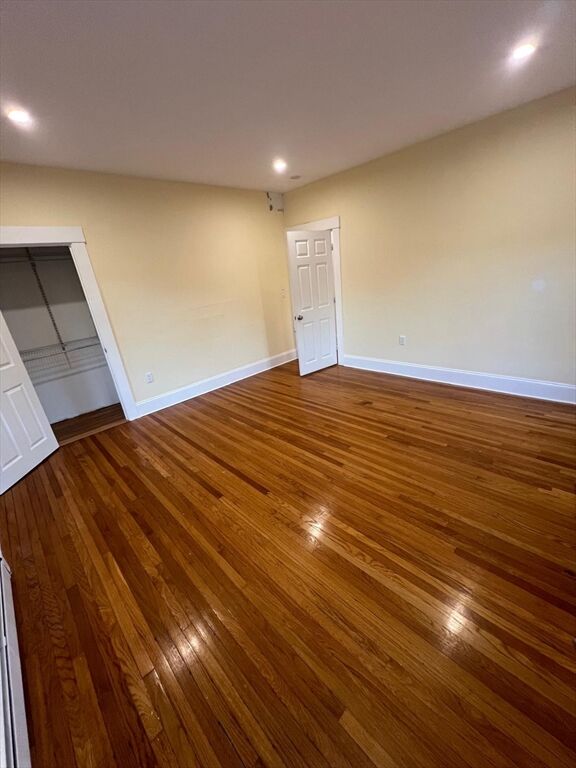 Property Photo:  167 Middle St 2  MA 02184