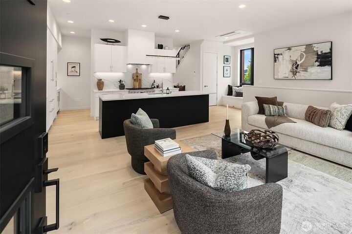 Property Photo:  270  118th Avenue SE  WA 98005 