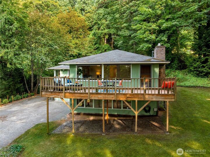 2008 E Lake Sammamish Parkway NE  Sammamish WA 98074 photo