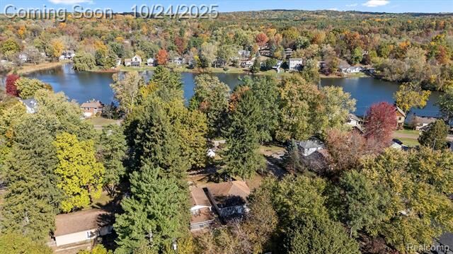 Property Photo:  1334 De Goff Court  MI 48362