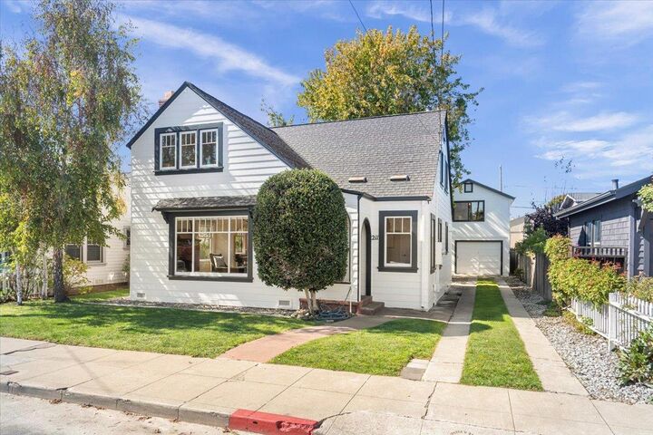 Property Photo:  211 2nd Avenue  CA 95062