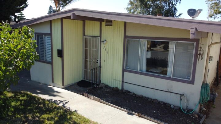 563 Argos Circle  Watsonville CA 95076 photo