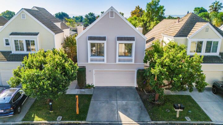 Property Photo: 468 Glenmoor Circle CA 95035
