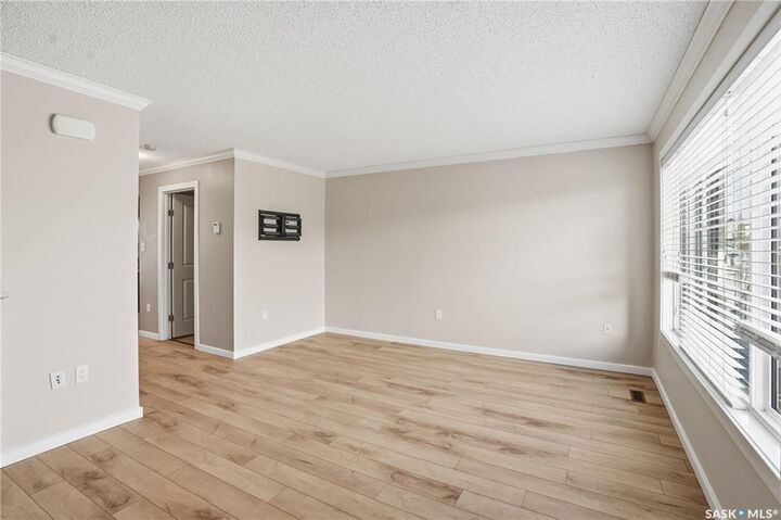 Property Photo:  235 Rosewood Boulevard E 46  SK S7V 0J3