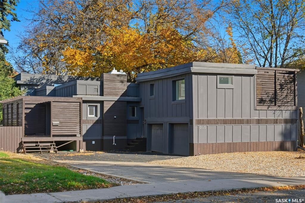 Photo de la propriété: 305 Adelaide Street E SK S7J 0H8
