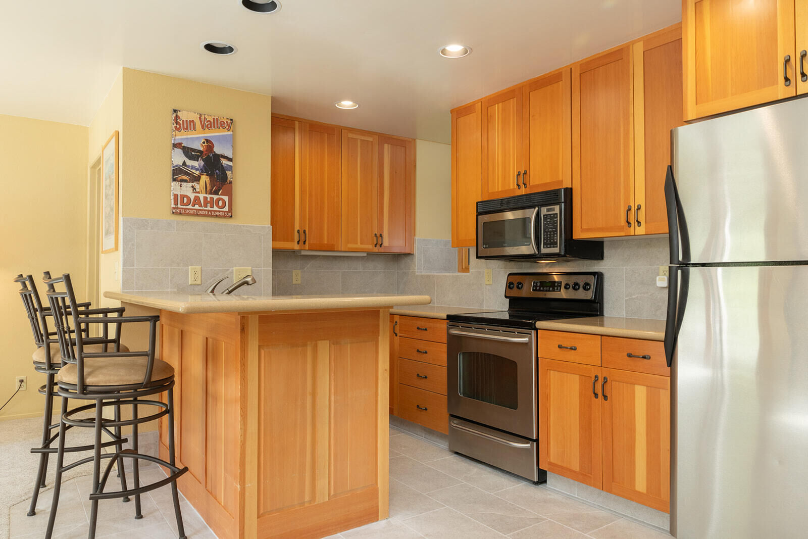 Property Photo: 2464 Indian Springs Condo Dr ID 83353