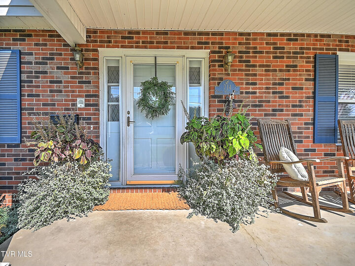 Property Photo: 714 North Hills Drive TN 37604