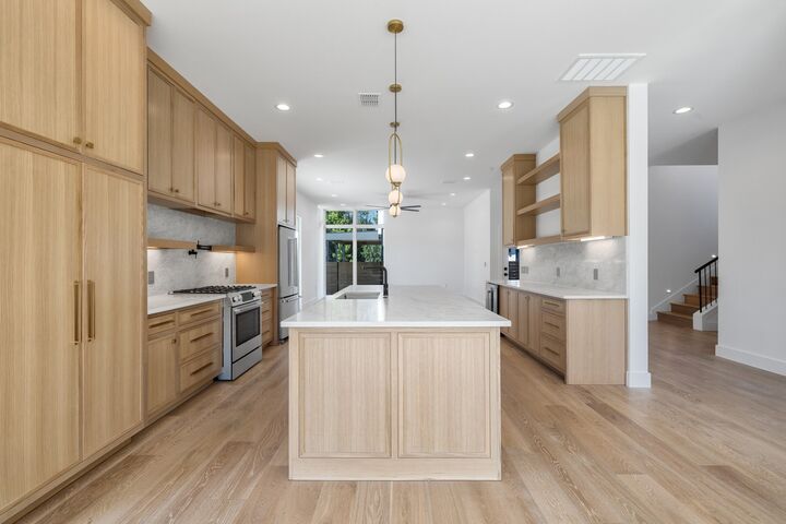 Property Photo:  4806 Richmond Avenue 1  TX 78745 