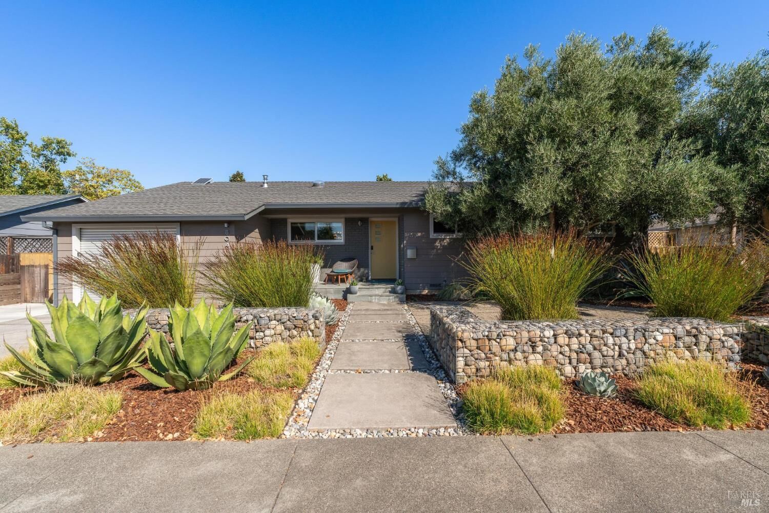 Property Photo:  804 Josephine Lane  CA 95448