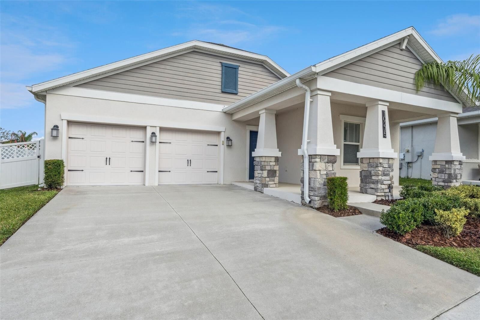 Property Photo:  10275 Memoir Avenue  FL 34787 