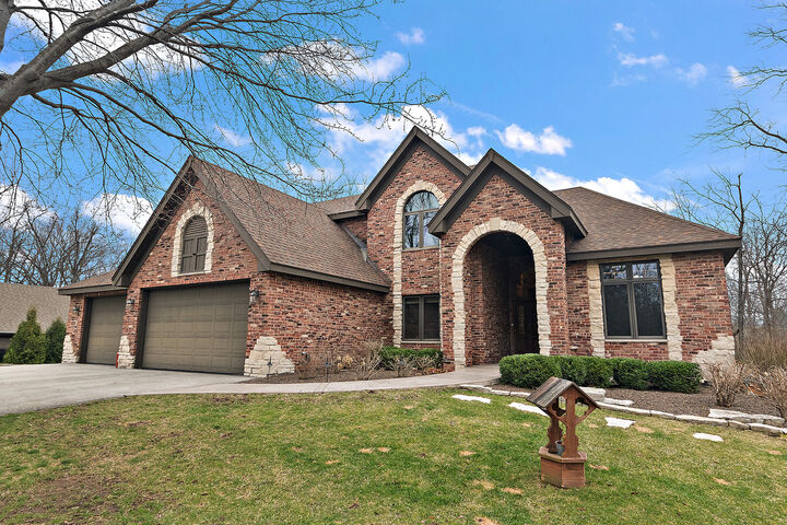 Property Photo:  1110 Lakeside Drive  IL 60451 