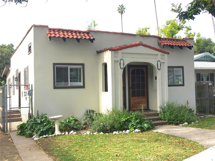Property Photo:  705 El Centro Street  CA 91030