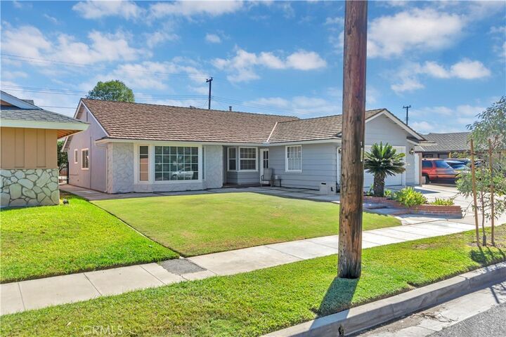 Property Photo: 811 N Handy Street CA 92867