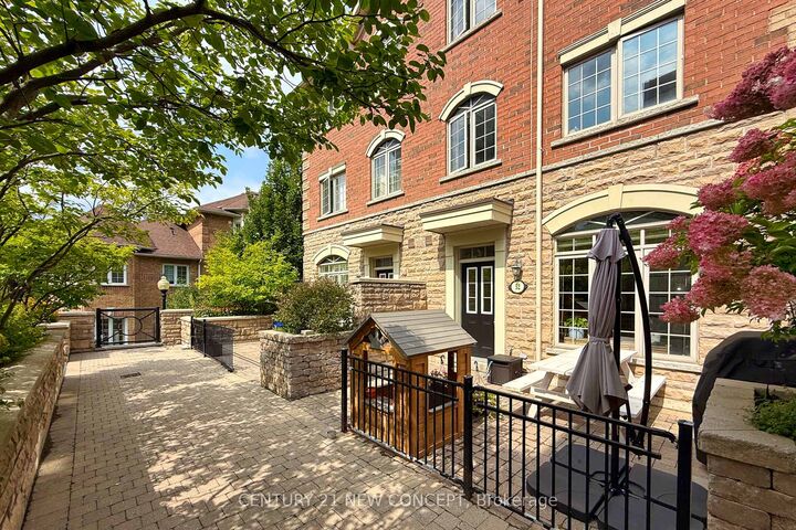 Photo de la propriété:  8 Brighton Place 52  ON L4J 0E3