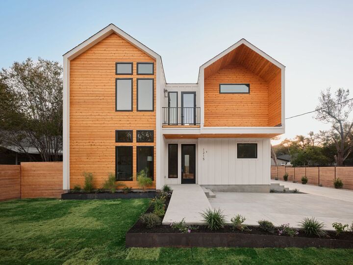 Property Photo:  1215 Fort Branch Boulevard 1  TX 78721