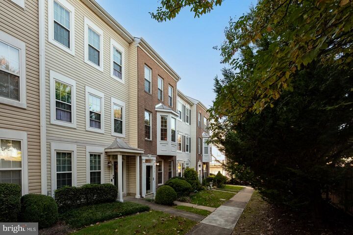 Property Photo: 5818 Cowling Court VA 22304