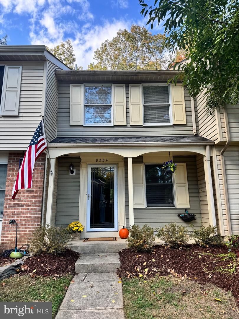 Property Photo:  8584 Koluder Court  VA 22079 