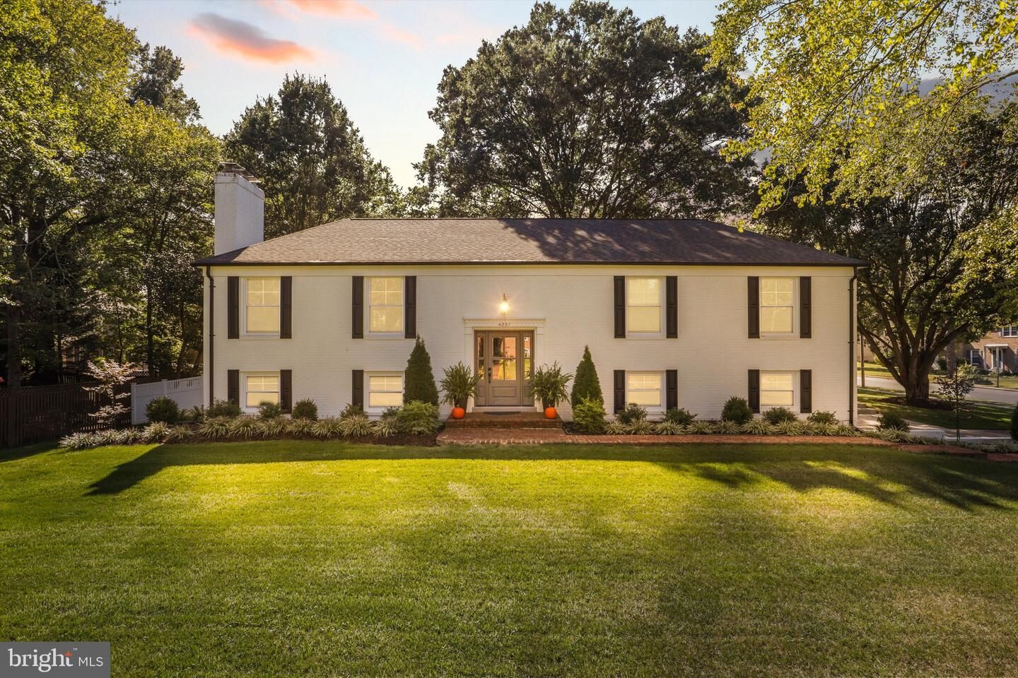 Property Photo:  4207 Scotland Road  VA 22309 