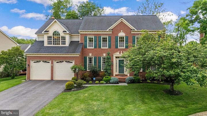 4 Yellow Plum Court  Rockville MD 20850 photo