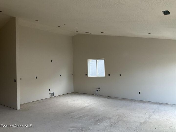 Property Photo:  224 S Treeline St  WA 99001 