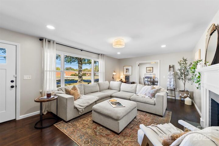 Property Photo:  411 S Battleground Avenue  NC 28086 