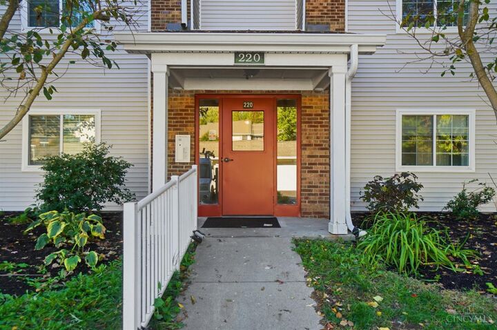 Property Photo:  220 Carrington Lane  OH 45140 