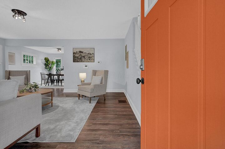 Property Photo: 569 Stewart Avenue OH 43206