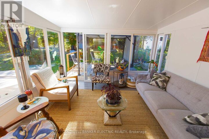 Property Photo:  247 Towerhill Road  ON K9H 7N1