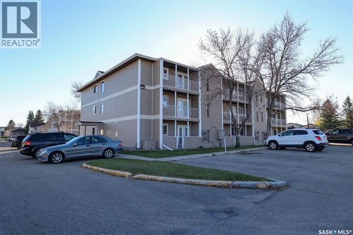 16 6595 Rochdale Boulevard  Regina SK S4X 2Z1 photo