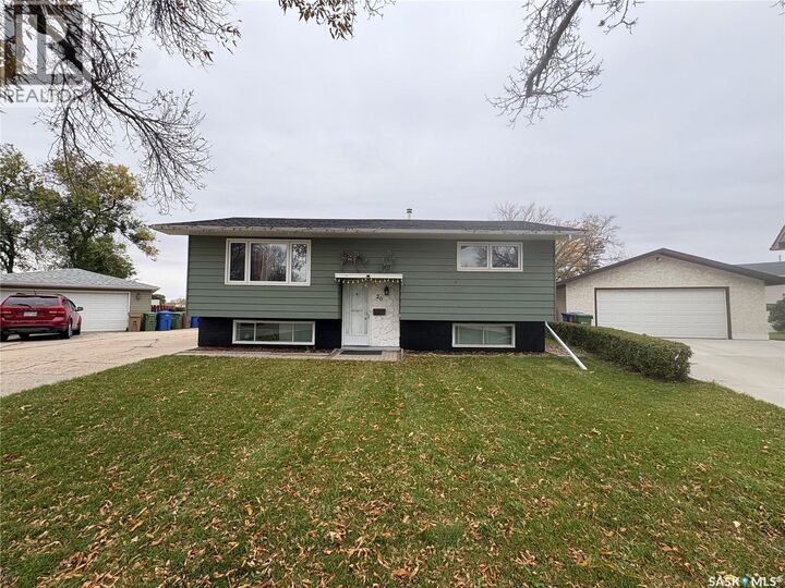 26 Bedford Crescent  Regina SK S4N 1M8 photo