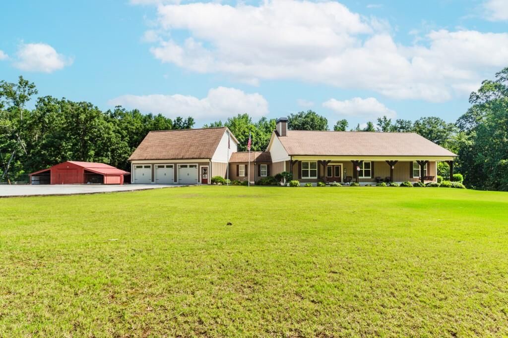 Property Photo:  515 Gregory Road  GA 30014 