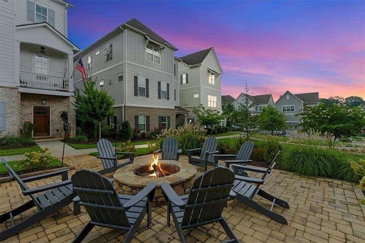 Property Photo: 408 Silverbell Way GA 30060