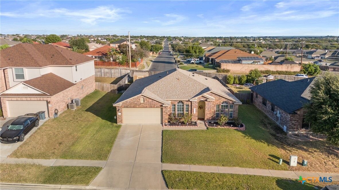 Property Photo: 5705 Drystone Lane TX 76542