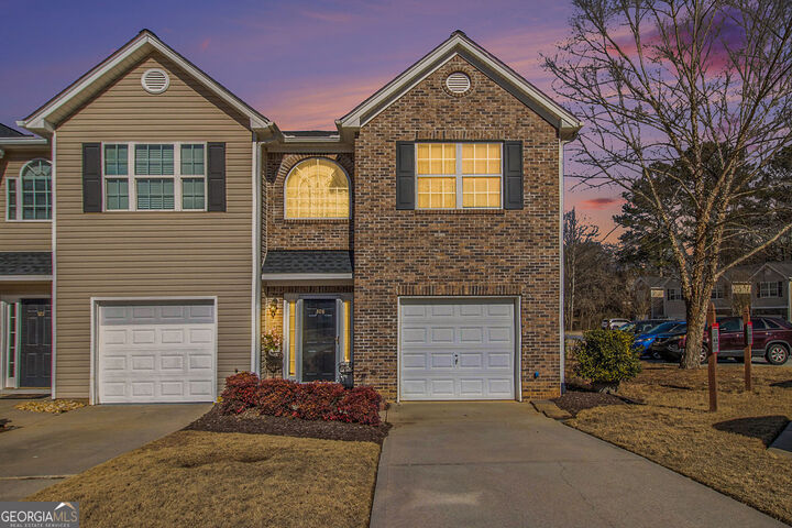 Property Photo: 120 Creekwood Drive GA 30188