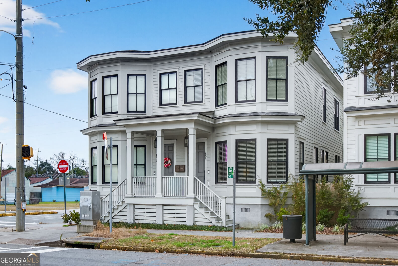 Property Photo:  551 E Gwinnett Street  GA 31401 