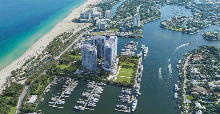 Property Photo:  801 Seabreeze Blvd R 1906  FL 33316 