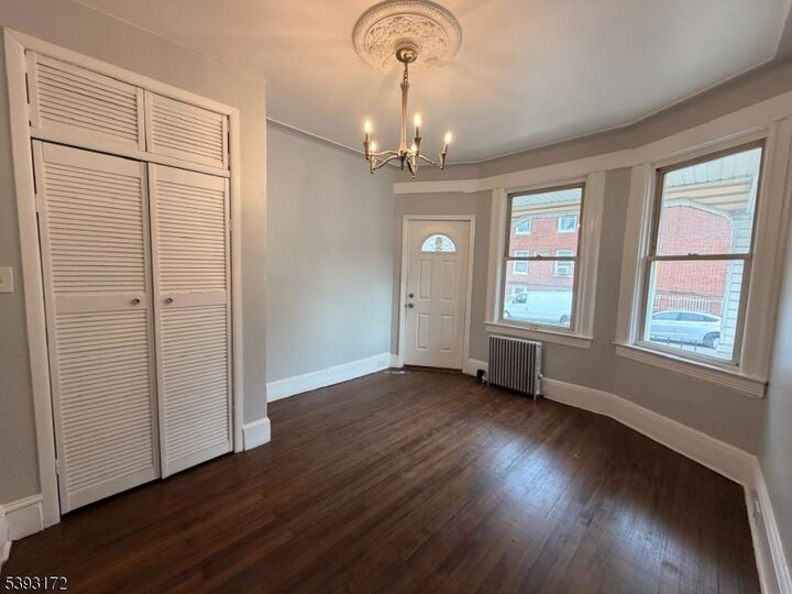 Property Photo:  265 Fulton Ave 1  NJ 07305 