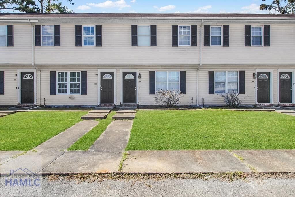 Property Photo:  1100 Pineland Avenue  GA 31313 